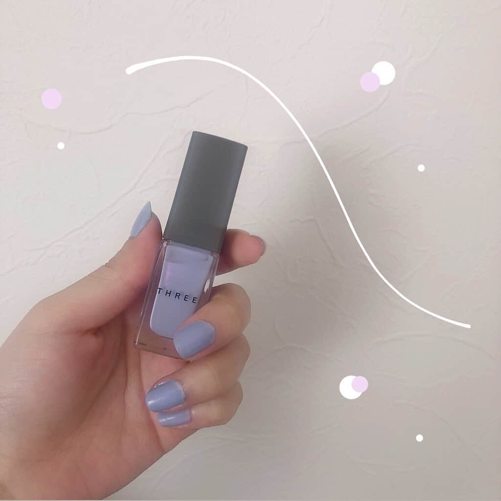 のインスタグラム：「. 夏ネイル！！🌵 . はやく海行きたいなあ〜〜〜🏄🏻‍♀️ . . #neil #three #threecosmetics」