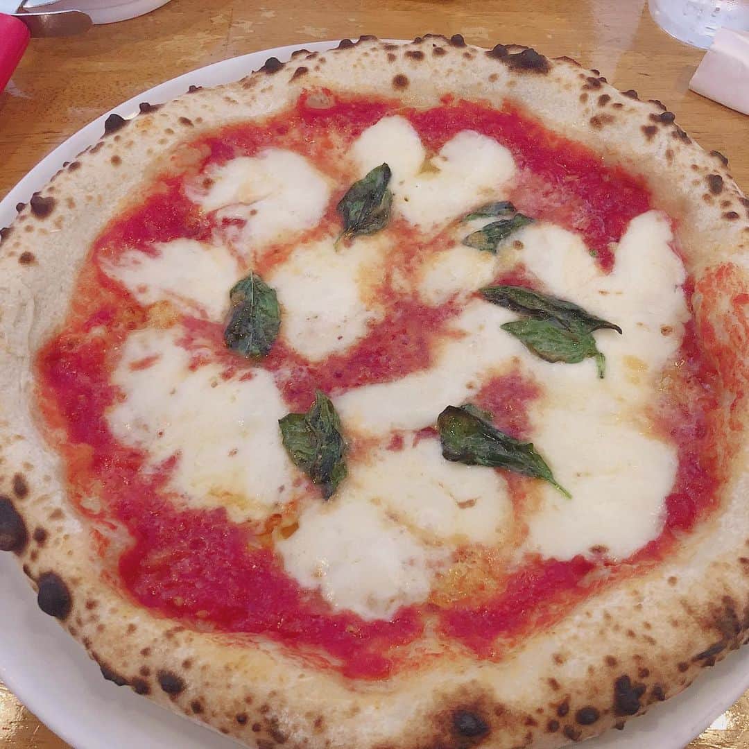 のインスタグラム：「#ピザ うまかたよ」
