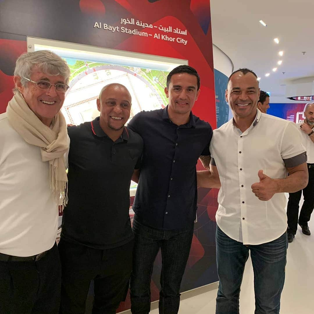 ティム・ケーヒルさんのインスタグラム写真 - (ティム・ケーヒルInstagram)「Looking forward to watching the final tonight in Qatar and seeing the new stadium with these LEGENDS @oficialrc3 @official_cafu Fernando Hierro, Youri Djorkaeff, Jorge Campos, Nasser, Sabri Lamouchi, Bora Milutinovic @setoo9 🤩⚽️🌎🏆 @roadto2022 #الوعد_الوكرة #SeeYouInAlwakrah #LEGENDS」5月16日 23時26分 - tim_cahill