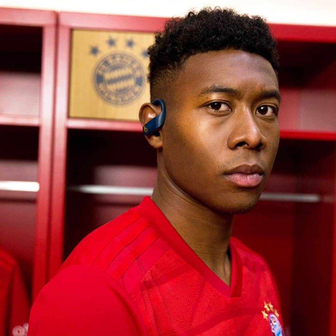 ダヴィド・アラバさんのインスタグラム写真 - (ダヴィド・アラバInstagram)「All set. Time to take the max! #FCBayern #da27 #PowerbeatsPro @beatsbydre」5月16日 23時28分 - davidalaba