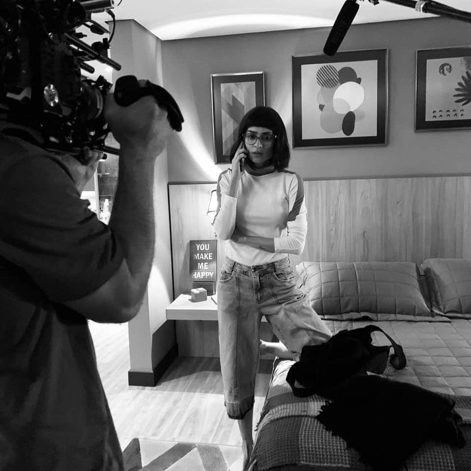 Thaila Ayalaさんのインスタグラム写真 - (Thaila AyalaInstagram)「Set 🖤  #Ogaroto #CinemaNacional」5月16日 23時39分 - thailaayala