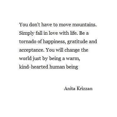 ヘレン・マロウリスさんのインスタグラム写真 - (ヘレン・マロウリスInstagram)「“You don’t have to move mountains. Simply fall in love with life. Be a tornado of happiness, gratitude, and acceptance. You will change the world just by being a kind warm-hearted human being” -Anita Krizzan #goals #live #life #motivation #purpose #wrestling #sport #olympics #changes #encouragement」5月16日 23時58分 - helen_maroulis