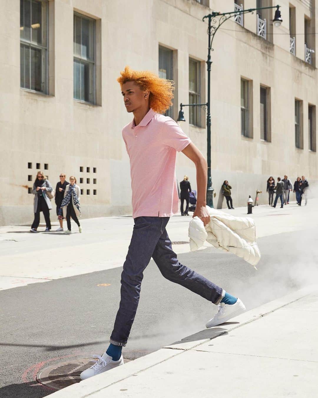 GQさんのインスタグラム写真 - (GQInstagram)「Get your summer wardrobe in order with the latest styles from @uniqlousa. Tap the photos to cop right now, without leaving Instagram. #MadeForAll」5月17日 0時00分 - gq