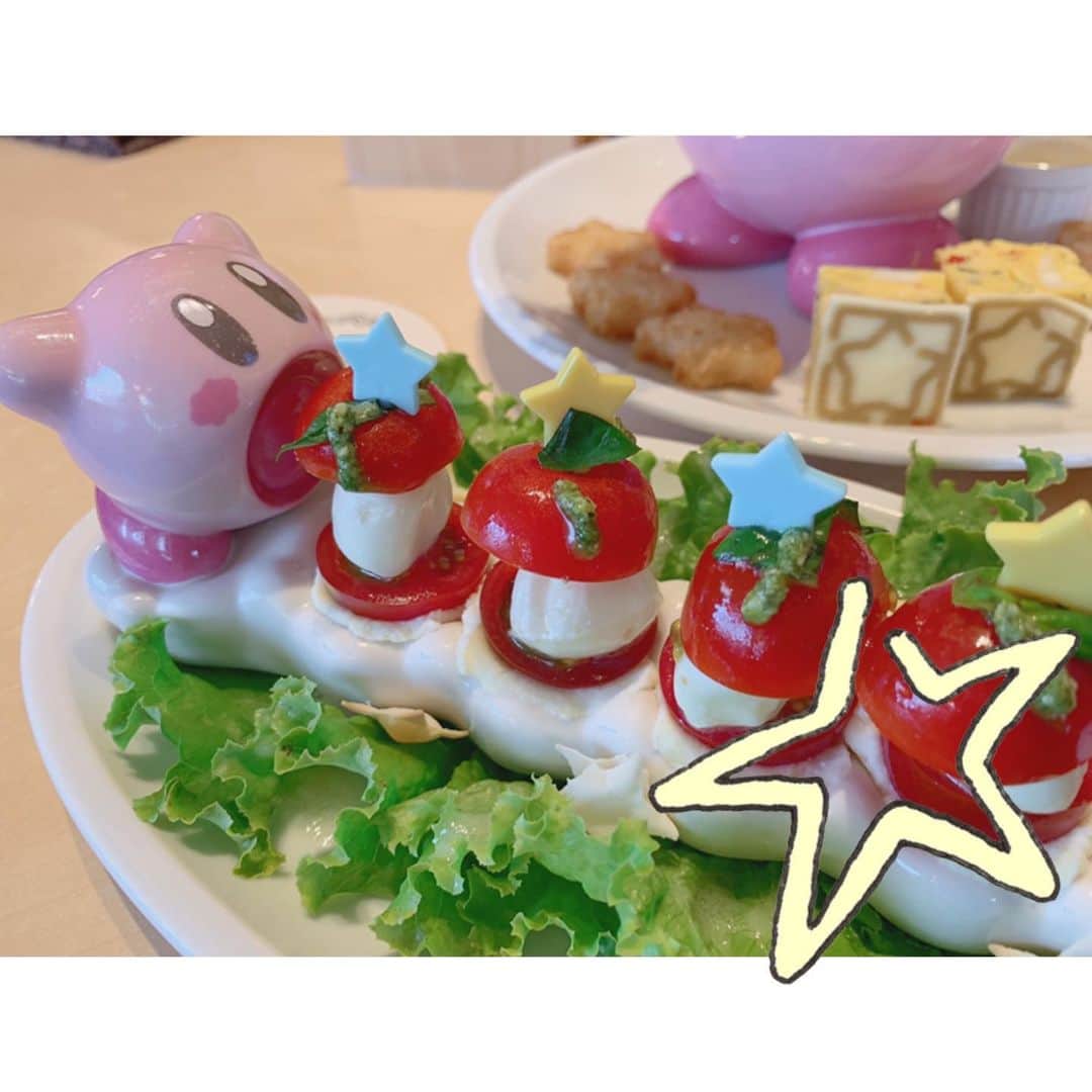 岡部麟さんのインスタグラム写真 - (岡部麟Instagram)「「ぷわ〜！」カプレーゼです🍅 #星のカービィ #kirbycafe」5月17日 0時16分 - beristagram_1107