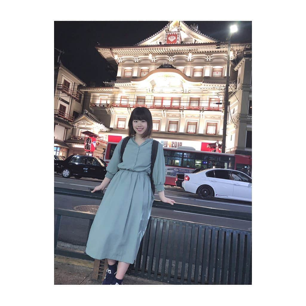 栗原ひとみさんのインスタグラム写真 - (栗原ひとみInstagram)「驚くほどに映え。 京都神戸旅行でした✈️ 楽しすぎた〜〜〜〜 . . . . #kyoto #kobe #travel #instagood #instalike #南座 #歌舞伎 #bekobe #京都 #神戸 #旅行 #風見鶏 #おみくじ #だいたい吉 #サイダー #おいぴい #夏だね〜 #🎐#インスタグラマー風」5月17日 11時16分 - kurihara_hitomi_