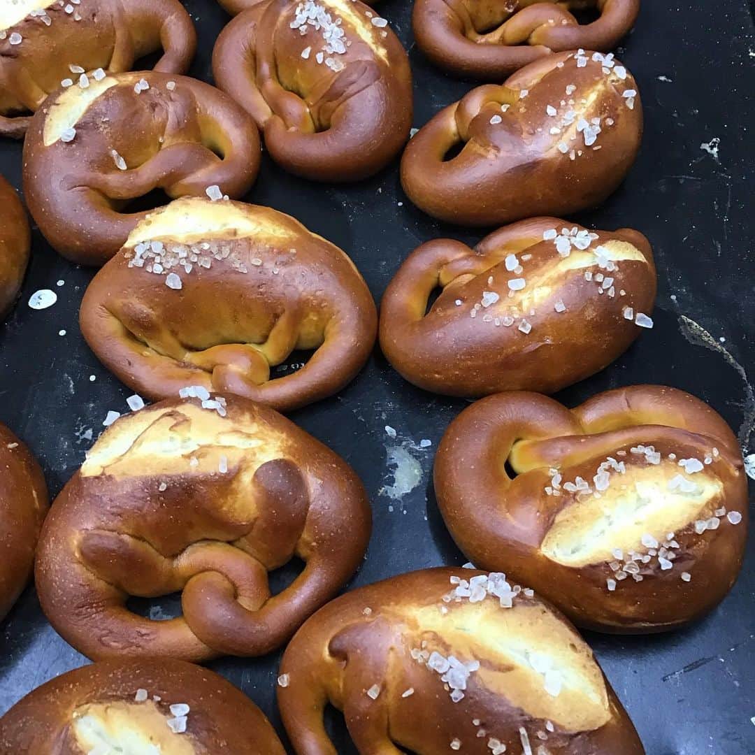 魔女菅原のグルメインスタ