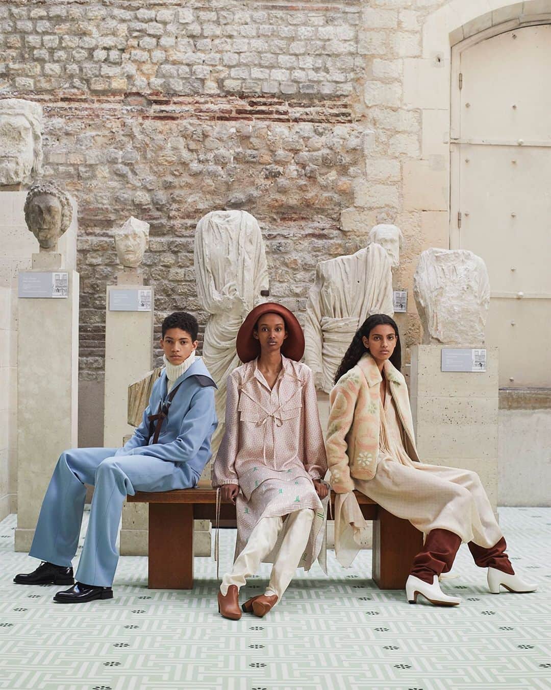 ランバンのインスタグラム：「#LanvinFW19 pilgrims by @brunosialelli, shot by @ethanjamesgreen. Art direction: @ezrapetronio  Styling: @mr_carlos_nazario  Casting: @piotrchamier  #LanvinbyBrunoSialelli」