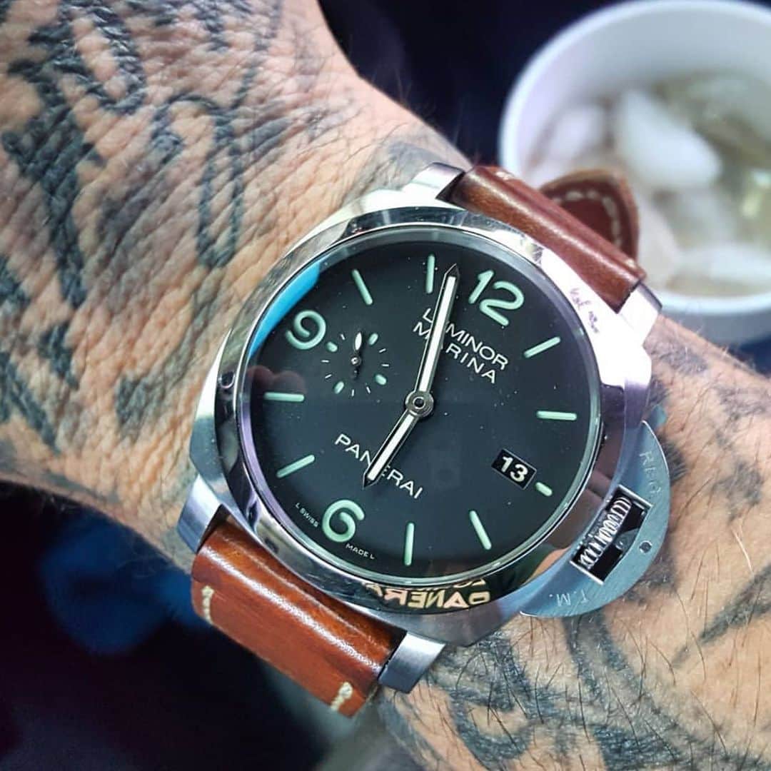 パネライのインスタグラム：「One of best tool watches in #Panerai collection. The #PAM312. Has so much wrapped into a very good priced piece. In house movement, date, sun second dial, 1950’s case, quick change strap system, REG TM on the crown guard to name a few. I was sad to see it replaced with the new version but I’m glad I have mine. Pic by @watchdaddy1 #paneraicentral」