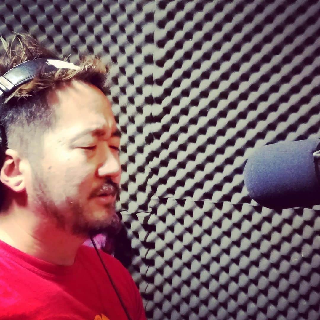 Kishi Bashiさんのインスタグラム写真 - (Kishi BashiInstagram)「Atlanta!Tune in right now to @on_secondthought  @gpbnews (2-3pm EST) to find out if I’m yawning or actually singing! (Streaming right now I’m the link above)! @talltalltrees may actually be napping」5月17日 2時55分 - kishi_bashi