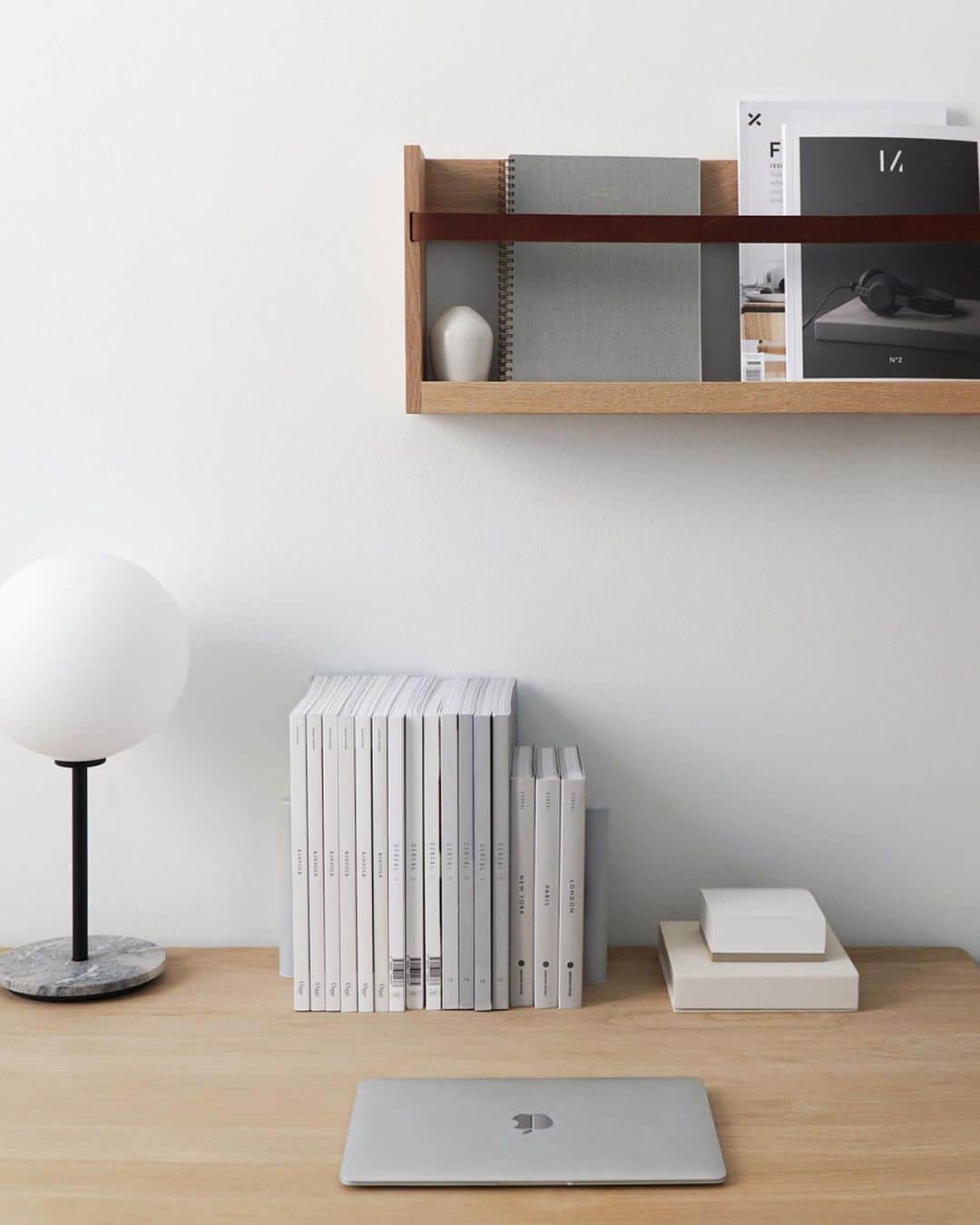 Design Milkさんのインスタグラム写真 - (Design MilkInstagram)「Hand-crafted, minimalistic, and timeless, @kroft_studio’s home accessories will elevate the various corners of your home. They will be joining the #DMMilkStand popup shop at this year's @icff_official show at booth #209 on May 19-22. See you there!」5月17日 3時33分 - designmilk