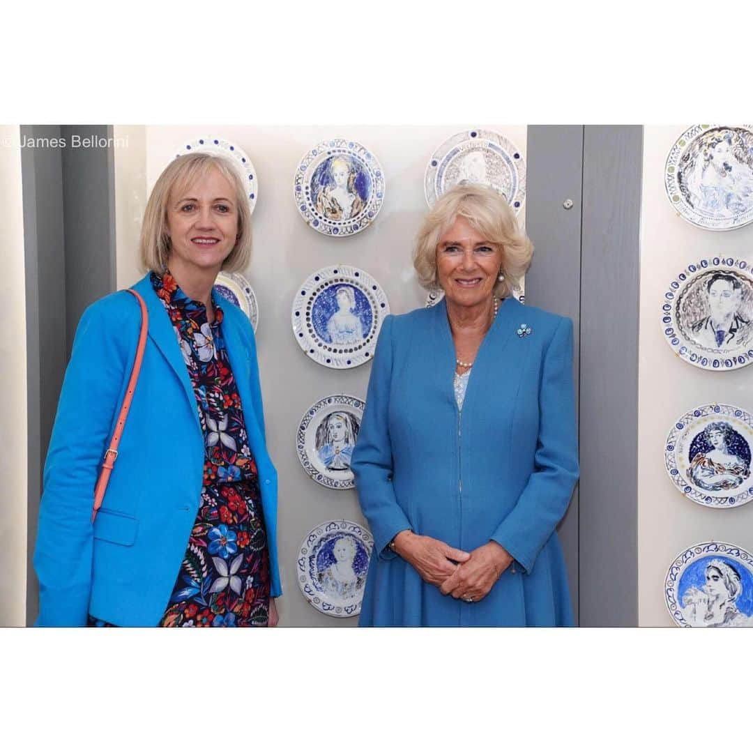 クラレンス邸さんのインスタグラム写真 - (クラレンス邸Instagram)「Today, The Duchess of Cornwall carried out engagements in East Sussex.  HRH first visited @charlestontrust to open the restored barns and new galleries, following completion of the Charleston Centenary Project. During the visit, HRH viewed Vanessa Bell and Duncan Grant’s ‘Famous Women Dinner Service’, a set of 50 plates depicting famous women throughout history. Next, The Duchess visited @jamies_farm in Lewes to celebrate the charity’s 10th anniversary. HRH has been Patron of Jamie’s Farm since 2014 and has visited 4 of their 5 farms.  HRH then joined the East Sussex Women of the Year Lunch, which is made up of 250 women working in voluntary or professional roles in East Sussex. The Duchess has been Honorary Patron of the Lunch since 2011.  Finally, The Duchess visited @ridgeviewwineuk , a family run sparkling wine business, which recently won ‘International Winemaker of the Year’, making history as a first for English wine.」5月17日 5時11分 - clarencehouse