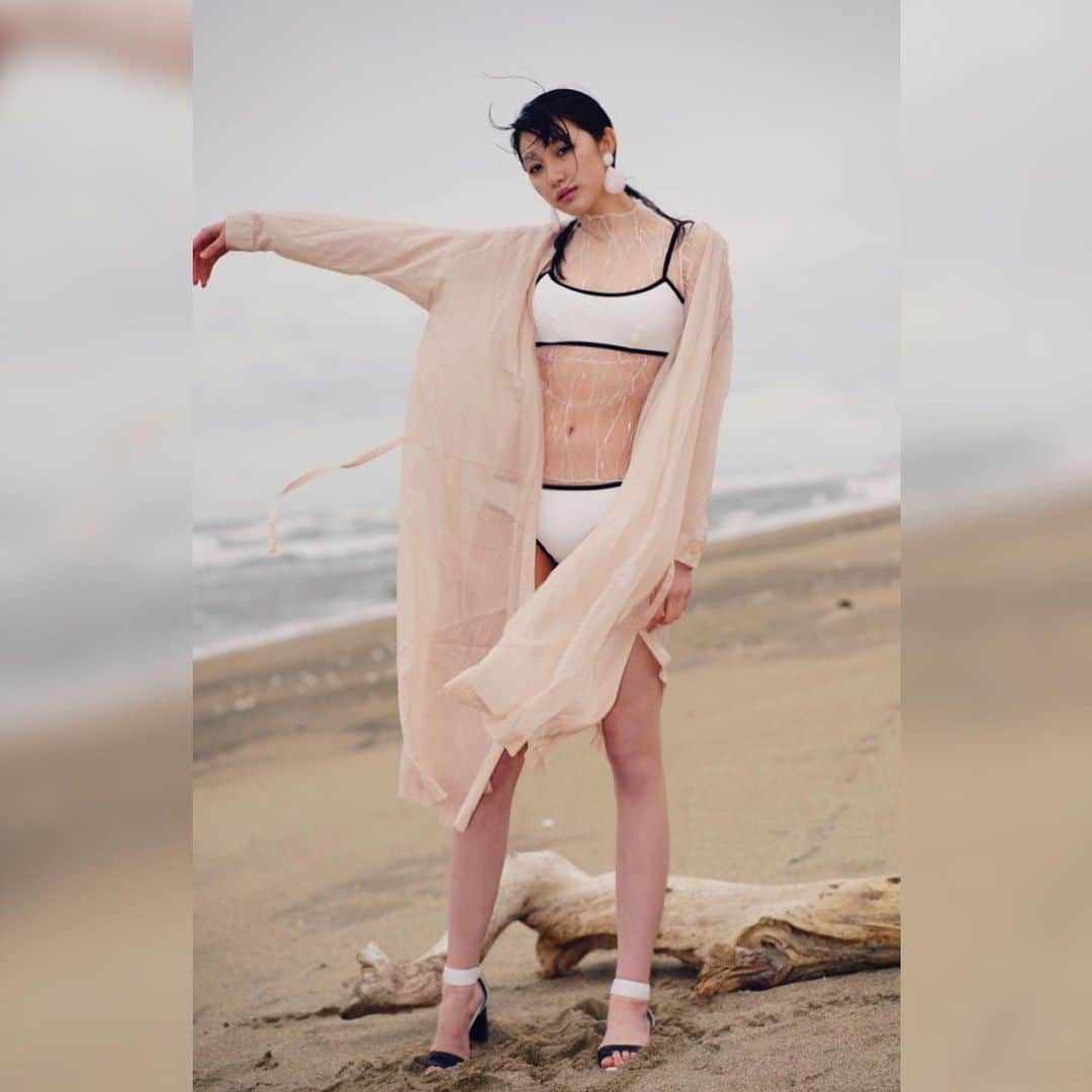 黒田瑞貴さんのインスタグラム写真 - (黒田瑞貴Instagram)「❤︎ #fashion #ootdfashion #instagood #instafashion #bikini #swimwear #japanesegirl」5月17日 11時21分 - kurodamizuki_