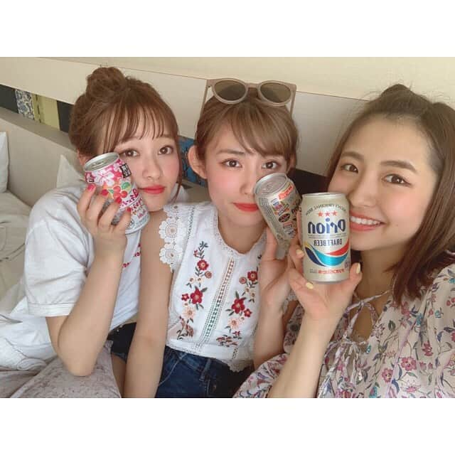 橘二葉さんのインスタグラム写真 - (橘二葉Instagram)「沖縄のホテルでプチお菓子パーティーした🍹🌴 同じ部屋やったんはこのお二方😏❤️ ・ ・ #沖縄 #okinawa #お菓子 #お菓子パーティー #ホテル #instagood #like #food #instafood」5月17日 11時24分 - futaba_tachibana_tpd