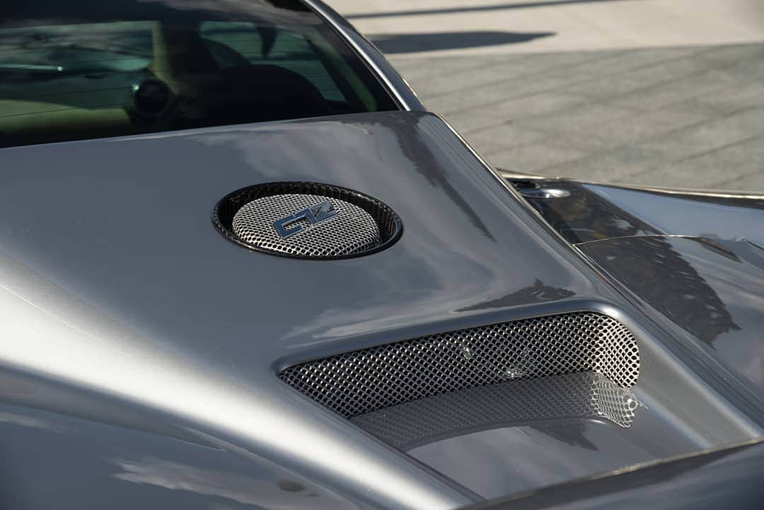 パガーニ・アウトモビリのインスタグラム：「The legendary Zonda C12 is waiting for you at Piazza Grande! Don't miss it during @motorvalleyofficial Fest  #MotorValleyFest #pagani #zonda #zondac12 #zonda20 #zonda20anniversary #zondacollection」