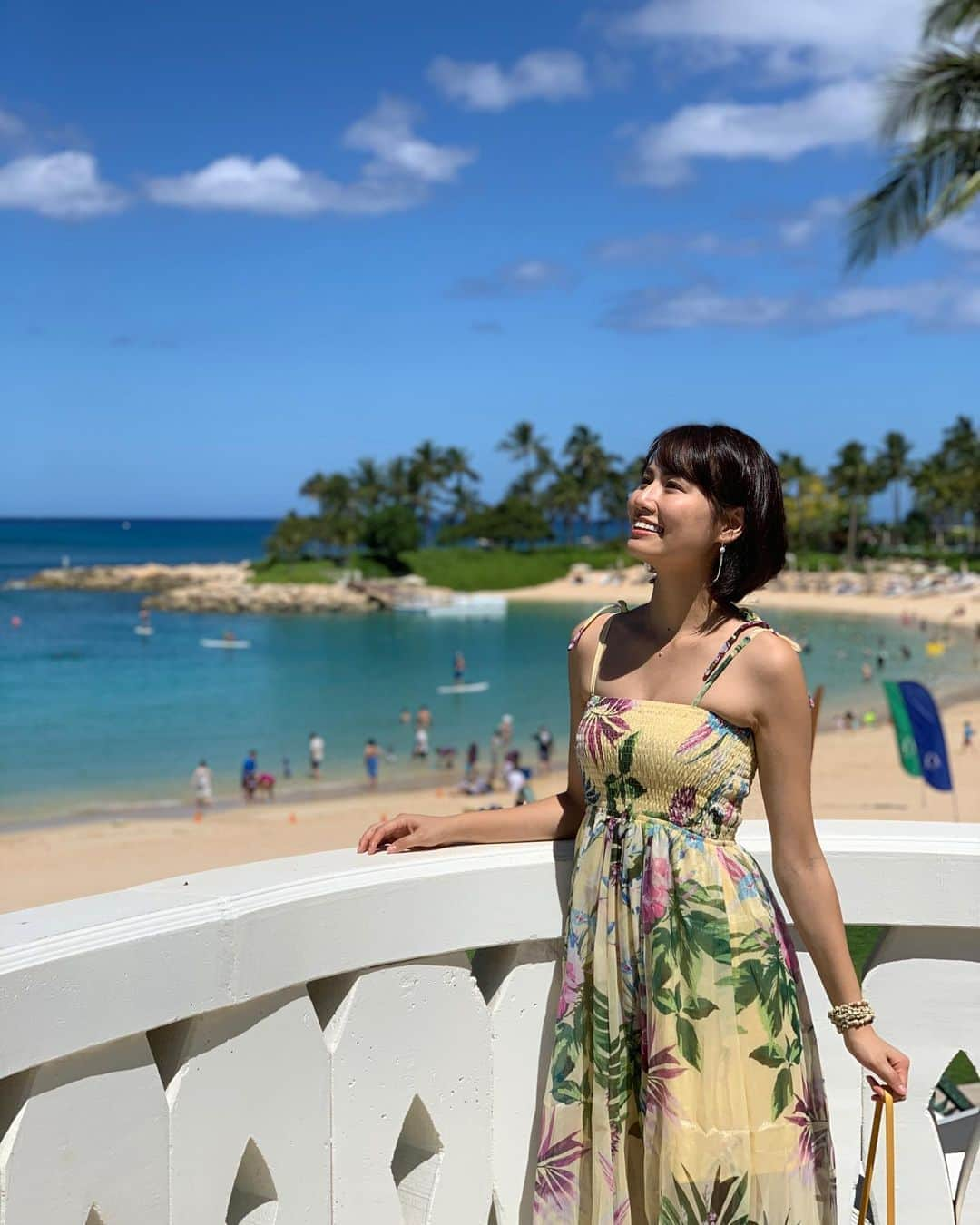 新谷あやかさんのインスタグラム写真 - (新谷あやかInstagram)「お兄ちゃんの結婚式ー！！！！！in Hawaii. .  Happyすぎる結婚式🌈 .  家族って本当に最高だ！！！おめでとう！！！❤️ ・  新谷家、最高です！！！！ ・  Today is my big brother's wedding. .  I think my family is the best in the world.😜 ・  #新谷あやか #しんやあやか #shinyaayaka  #actress  #女優  #タレント  #英語 #english  #englishlesson #英語の勉強  #英語が好き  #hawaii  #ハワイ  #ハワイ旅行  #hawaiiwedding  #family #ハワイ結婚式 #muumuu  #aloha #アロハ」5月17日 7時05分 - shinya.ayaka