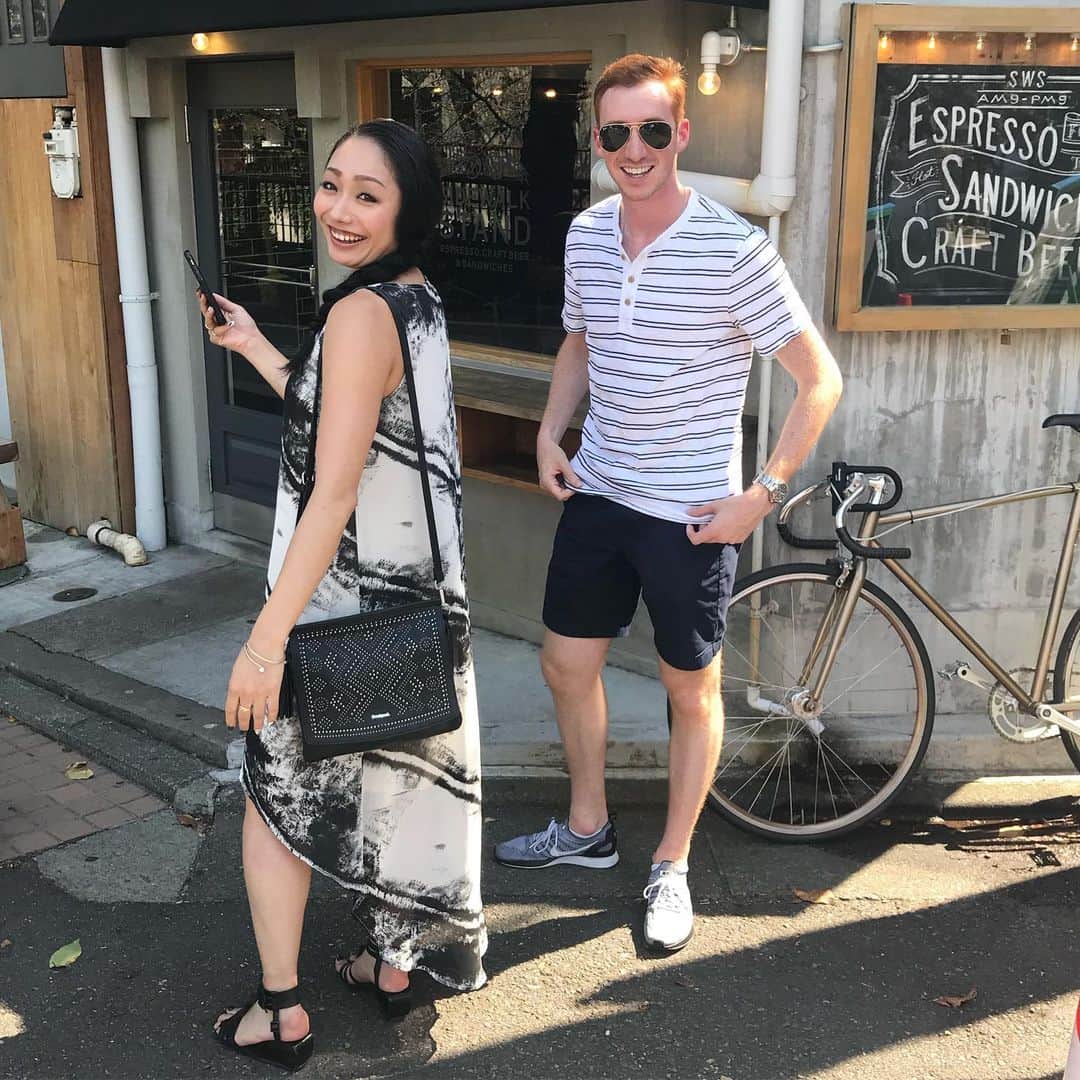 ショーン・ラビットさんのインスタグラム写真 - (ショーン・ラビットInstagram)「Throw back to gallivanting in Naka-Meguro with @miki_m_ando0403! 🍍🍍いつも @miki_m_ando0403 と一緒に遊びに行く楽しいとおもしろい！🍍🍻 . . . . . . #figureskating  #nathanchen  #training  #foodie  #fitfam  #travel  #handsome  #coffee  #ootd  #model  #japan  #mensfashion  #cherryblossom #フィギュアスケート  #トレーニング  #筋肉  #筋トレ  #笑  #モデル  #イケメン  #ファッション  #コーディネート  #おしゃれさんと繋がりたい  #今日の服  #いいね返し  #インスタ映え  #可愛い  #中目黒  #おはよう #edcjapan」5月17日 7時59分 - seanrabbitt