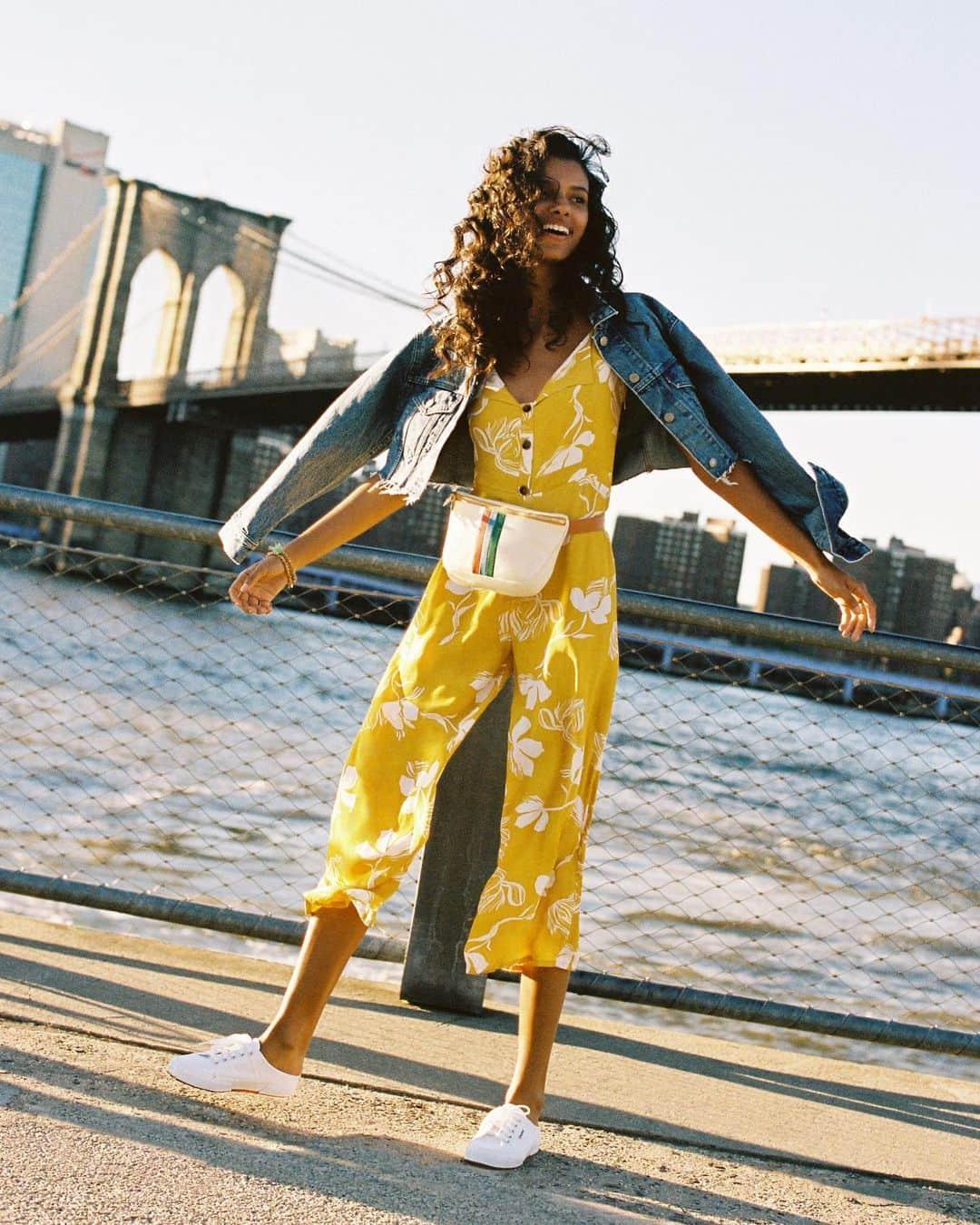 Anthropologieさんのインスタグラム写真 - (AnthropologieInstagram)「All sunshine, all the time (and SO many new arrivals) ☀️(link in profile to shop)  #ootd #fashion #visitNY #summerstyle」5月17日 8時08分 - anthropologie