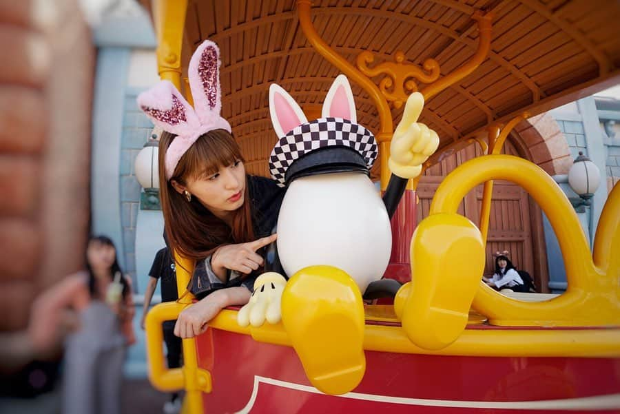 水野まいさんのインスタグラム写真 - (水野まいInstagram)「トゥーンタウン🏰. . . . #tokyodisneyland #disneyland #disney #disneyworld #disneyphotography #disneylife #easterbunny #easter #love #follow #followme #me #cute #instagram #instalike #instagood #japan #girl  #ディズニーランド #ディズニー #うさぎ #うさ耳 #うさ耳 #イースターディズニー #イースター #イースターコーデ #イースターバニー #ディズニーコーデ #ディズニーリゾート #トゥーンタウン」5月17日 19時12分 - predia_mizuno_mai