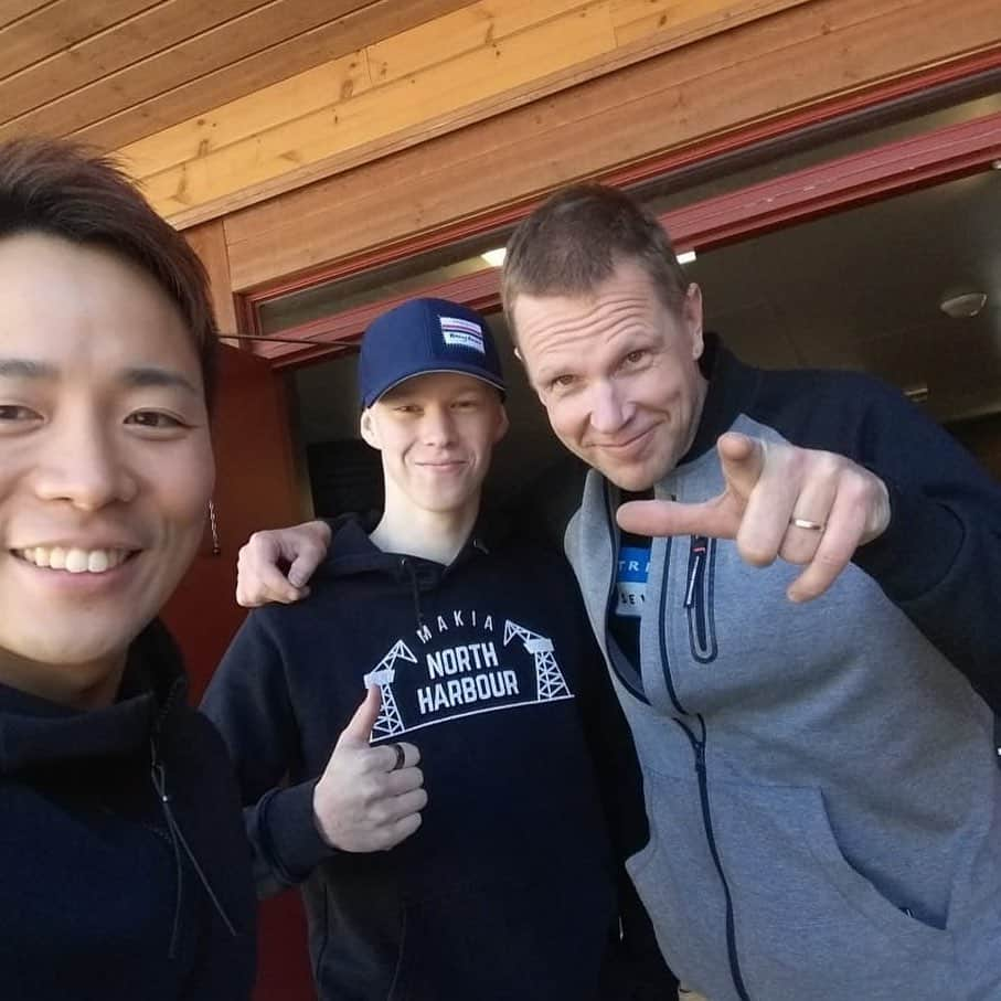 勝田貴元さんのインスタグラム写真 - (勝田貴元Instagram)「Got a own kart at Finland🇫🇮! Nice to back to the beginning of my career 💪 Karting is one of the best training and hobby 😆 Kiitos @kallerovanpera  @jonnehalttunen and Kari! フィンランドで念願のマイカート購入！ R5とWRカー乗るようになってからカート乗ってて良かったなぁ。とより思うようになった😆 原点に戻ってカッレとカートトレーニングに励むぞ💪 カート乗れるのが嬉し過ぎて楽しみ過ぎて震える😂 #karting #ricciardokart #rotax #max #ilovekarting #原点 #色々乗ってきたけどカートが1番面白い説 #blute #ぶるーと @teamblute」5月17日 19時15分 - takamotokatsuta