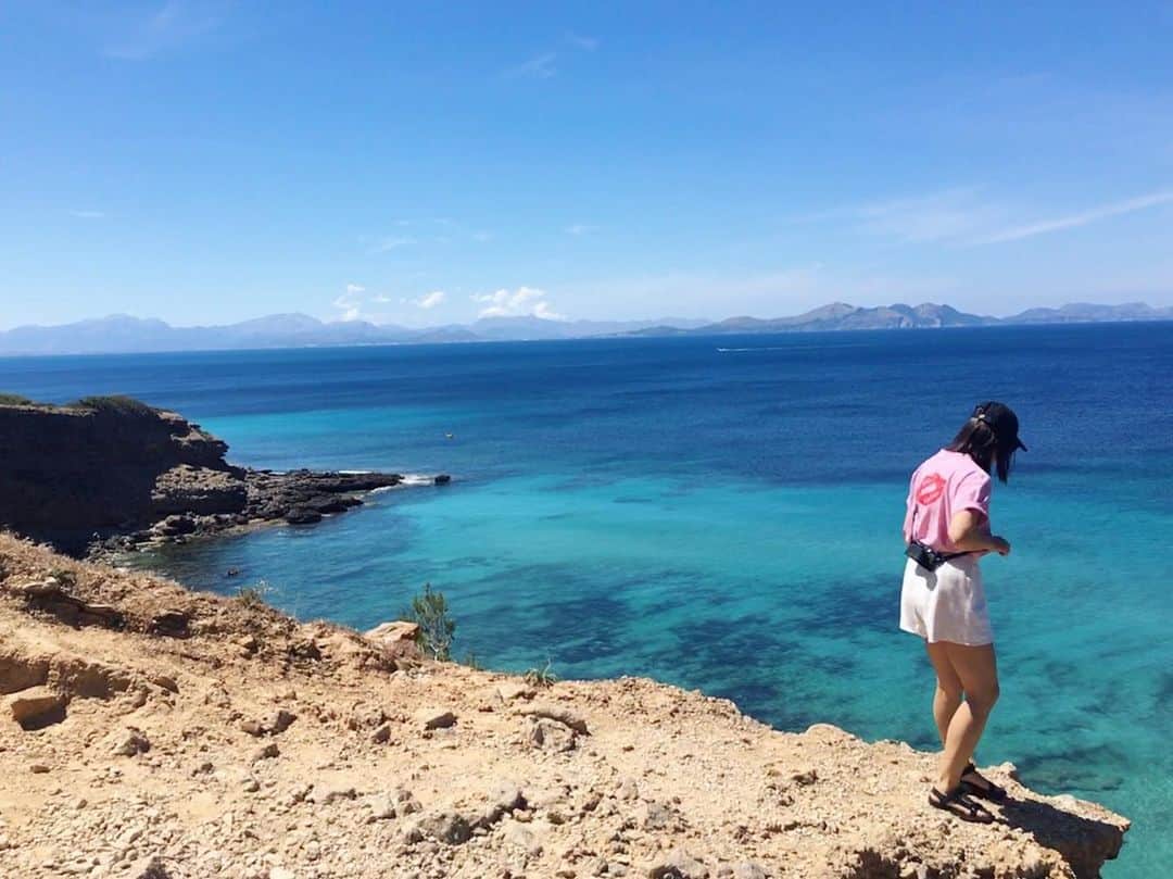松島エミのインスタグラム：「#betlem #blue #mallorca #spain #holiday #travel」