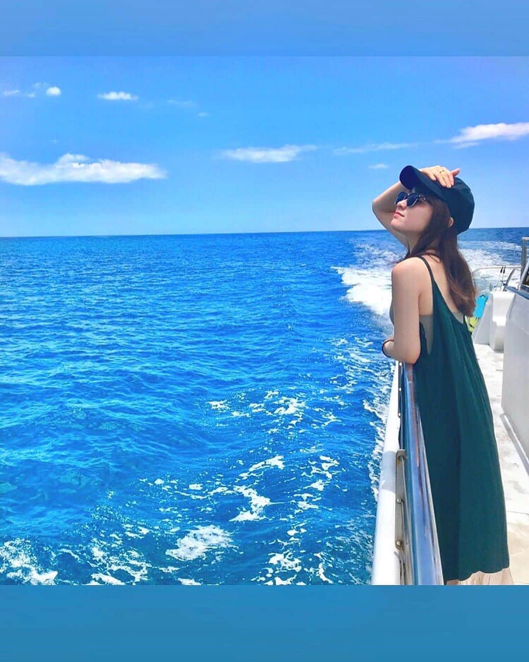 大野愛友佳さんのインスタグラム写真 - (大野愛友佳Instagram)「船で沖に出てイルカ見て潜った1日🐬🛥 . 後半ずっと潜ってて、 いつのまにかカメとずっと泳いでた🐢 . 時間をわすれられた〜！ もっと#シュノーケル でも深く 潜れるようになりたいかな。 . 毎年日焼け対策万全で行くから、 ハワイでも私は全く焼きません🌼 . 📍#koolina #hawaii  こういう時はさらっと着れてすぐ乾く #ワンピ と 泳いでも安心な#スイムウェア がマスト☝️ #swimwear @rosary.moon  #onepiece @bynao.official  #bag @zara . #ハワイ #コオリナ #カポレイ #船旅 #夏コーデ #イルカ #ドルフィン #ウミガメ #船 #南国 #国旗 #ハワイ旅行 #女子旅 #海 #日焼け対策  #ootd #シュノーケリング #旅行コーデ」5月17日 19時55分 - ohnoayuka