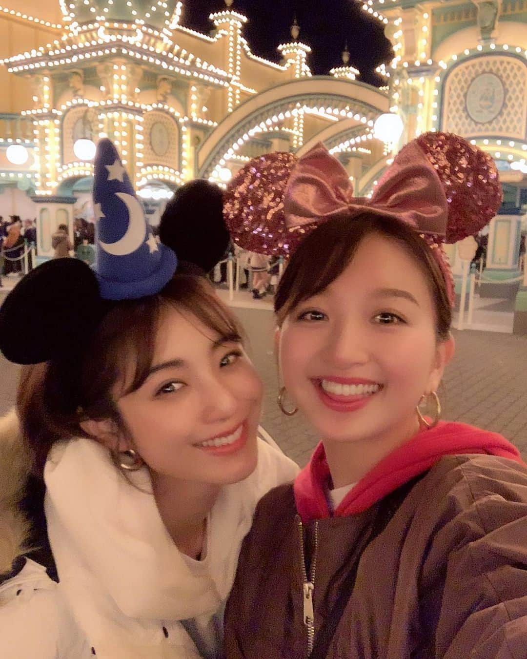 鹿沼憂妃さんのインスタグラム写真 - (鹿沼憂妃Instagram)「カップルかよ👭♥️ #ディズニー #ディズニーシー #ディズニーランド #disney #disneysea #disneyland #disneyworld #イズ鹿 #令和ディズニーもいこうね」5月17日 20時28分 - shika_0225