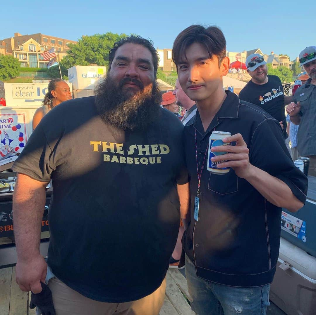 チャンミンさんのインスタグラム写真 - (チャンミンInstagram)「BBQ festival in Memphis👍🍻 #양식의양식」5月17日 11時46分 - changmin88