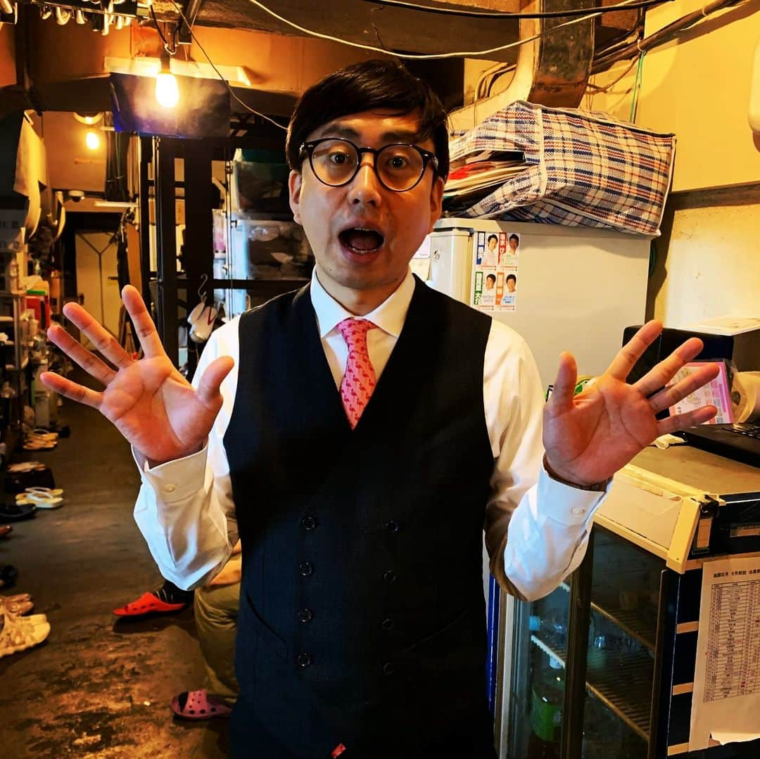 よしもと祇園花月さんのインスタグラム写真 - (よしもと祇園花月Instagram)「おいでやす小田さん‼️ 来月に迫ってきました‼️ はんなりな仲間たち‼️ お楽しみに‼️ #よしもと祇園花月 #祇園花月 #京都 #おいでやす小田 #はんなりな仲間たち #アキナ #守谷日和 #6月8日」5月17日 13時18分 - gionkagetsu