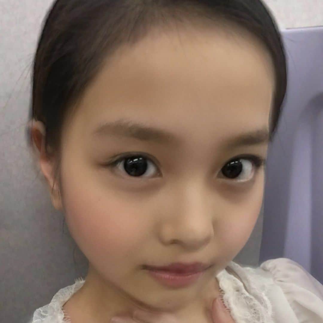 石田サラさんのインスタグラム写真 - (石田サラInstagram)「Baby SARA-J 👶🍼 #はやりにのってみた #スナチャ」5月17日 15時42分 - sara_g_i