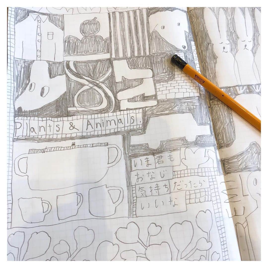 Mogu Takahashiのインスタグラム：「Drawing is good :) You don’t have to look for wifi and also plug to charge. Just open your notebook, draw freely like releasing something. So quiet 🐑🐑 ノートとえんぴつ、無敵  #mogutakahashi」
