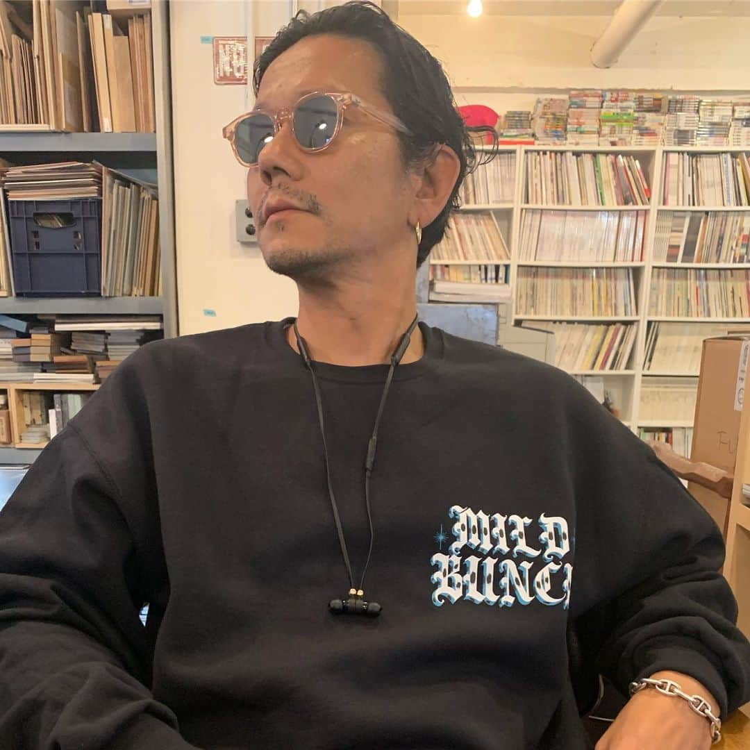 野村訓市さんのインスタグラム写真 - (野村訓市Instagram)「Tonight is @tommyguerrero live at Music Exchange Duo and then @trunkhotel 2nd anniversary party from 9pm with #mildbunchsoundsystem 今夜はトランクホテルの周年パーティ。お越しやす。logo by #alexisross 🌹」5月17日 16時37分 - kunichi_nomura