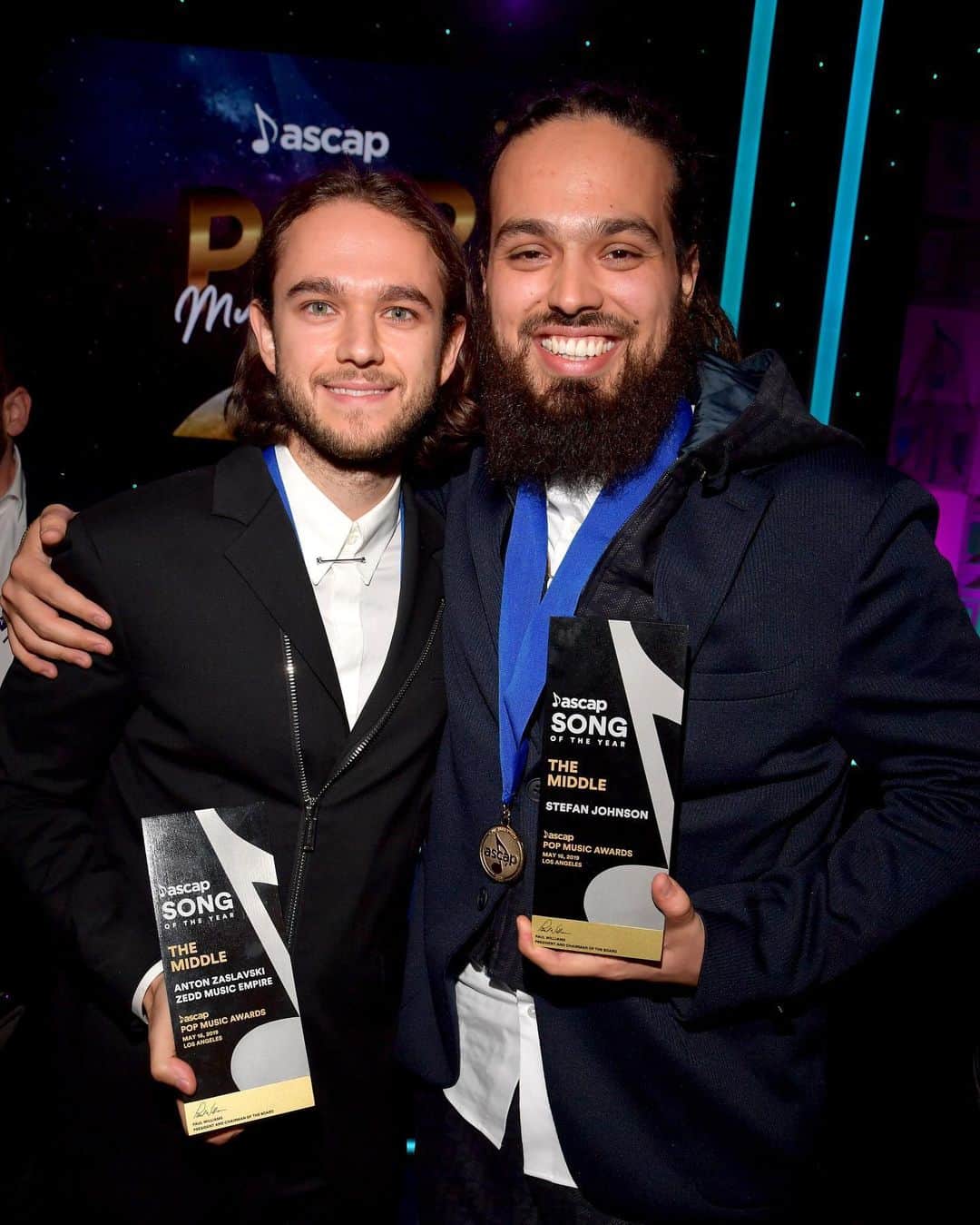ASCAPさんのインスタグラム写真 - (ASCAPInstagram)「We’re losing our minds just a little over this pic! @zedd & Stefan Johnson  picking up their 🏆 for Song of the Year!! #ASCAPPop」5月17日 16時55分 - ascap