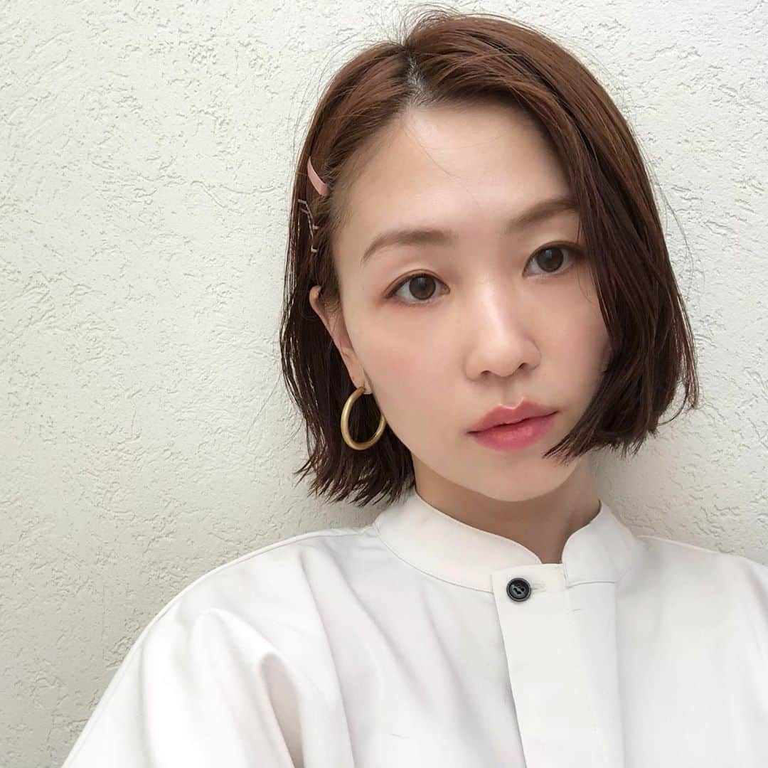 千国めぐみさんのインスタグラム写真 - (千国めぐみInstagram)「韓国で買ったヘアピンつけた🇰🇷 .  髪ちょっと伸ばそ ちょっとだけ。」5月17日 17時10分 - chikunimegumi