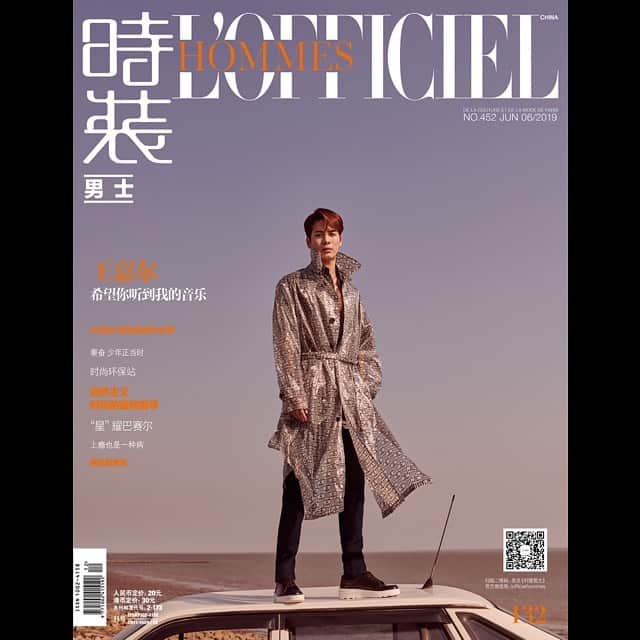 ジャクソンさんのインスタグラム写真 - (ジャクソンInstagram)「Cover 【June】 @lofficielhommes」5月17日 17時18分 - jacksonwang852g7