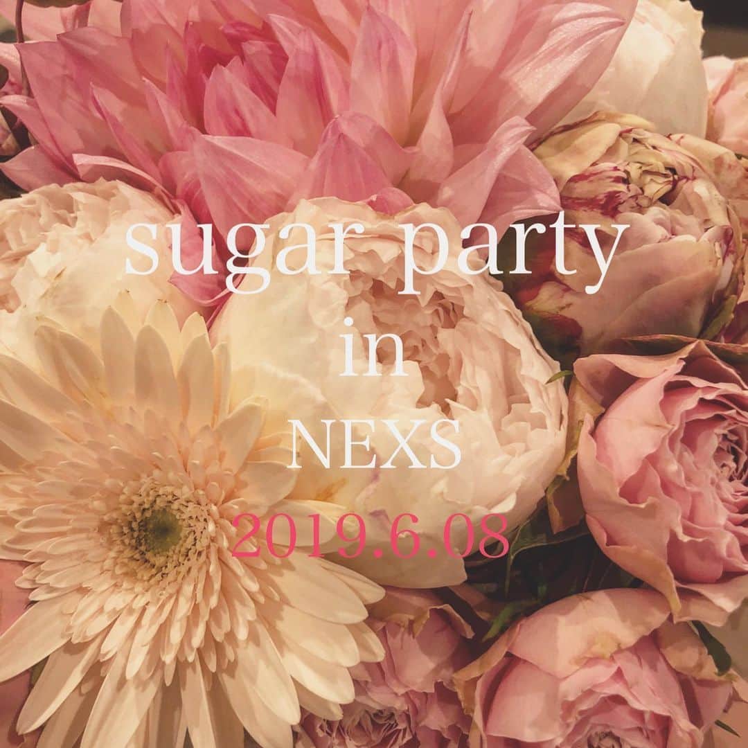 清水彩子のインスタグラム：「sugar partyを開催する事になりました💕 💠まゆさきちゃんのトークショー 💠バーレスクのショータイム 💠エンジェルちゃんのダンスタイム と内容盛りだくさんです💕  皆様、ぜひお洒落して遊びに来て下さい🎵  2019年06月08日（土） 場所 新潟 NEXS 時間 22時〜 女性 2000円 ドレス着用で無料💕 男性 4000円  sugarのSNS登録で1000円OFF  皆様のお越しお待ちしてます💕」