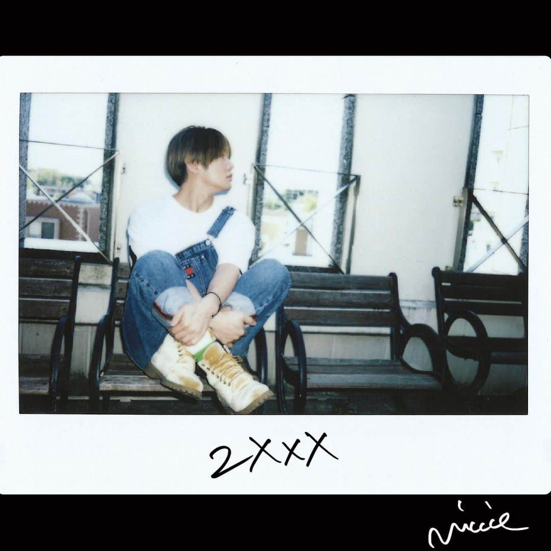ミッチーのインスタグラム：「_ #2XXX #会場限定 #お楽しみに」