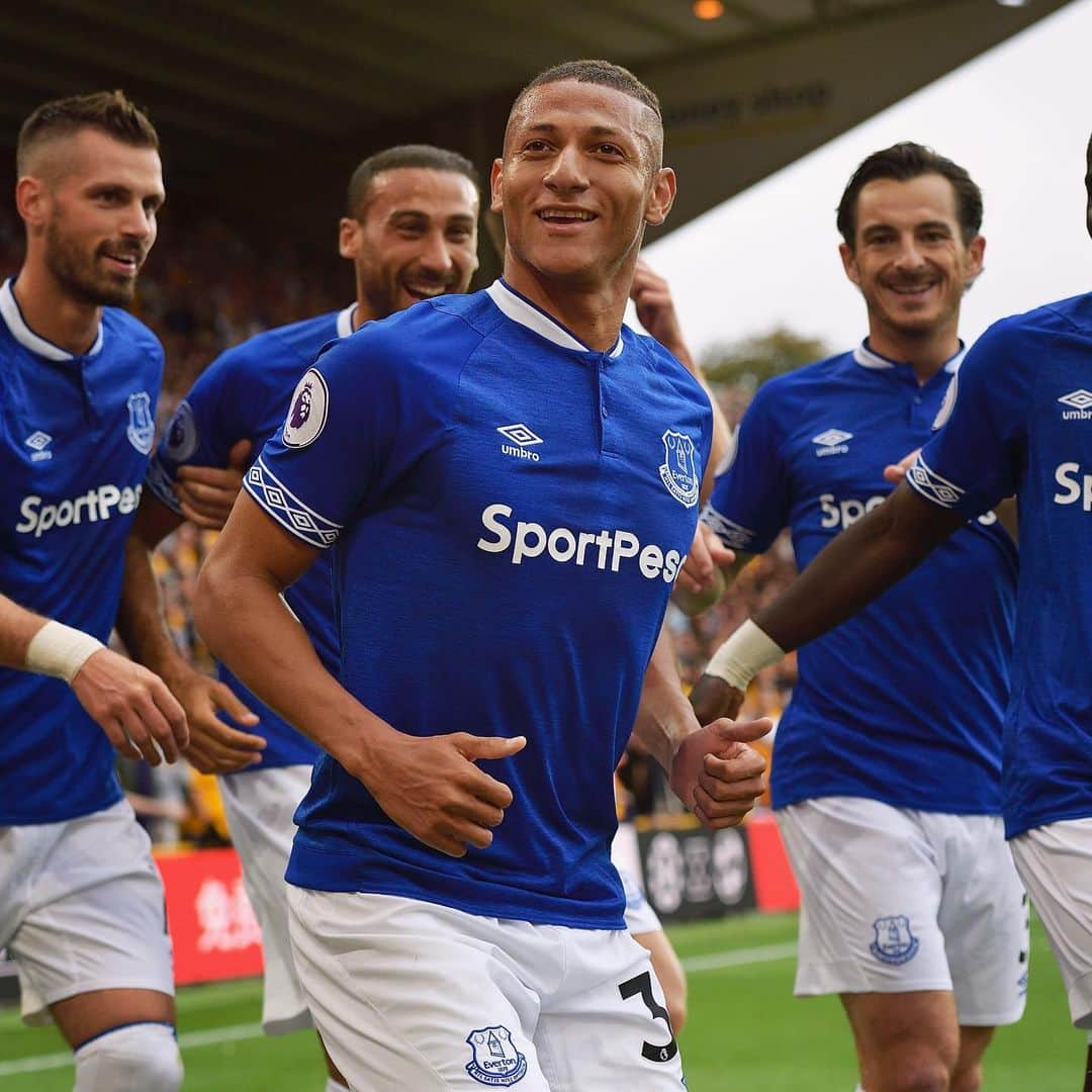 エヴァートンFCさんのインスタグラム写真 - (エヴァートンFCInstagram)「A first season to remember - and just the beginning... 💙🇧🇷🐦 • • • #richarlison #everton #efc #coyb #blues #toffees #nsno #goodisonpark #premierleague #pl #celebration #pru #pigeon #pombo #dançadopombo #brazil #brasil #cbf #selecao #seleçãobrasileira」5月17日 18時20分 - everton