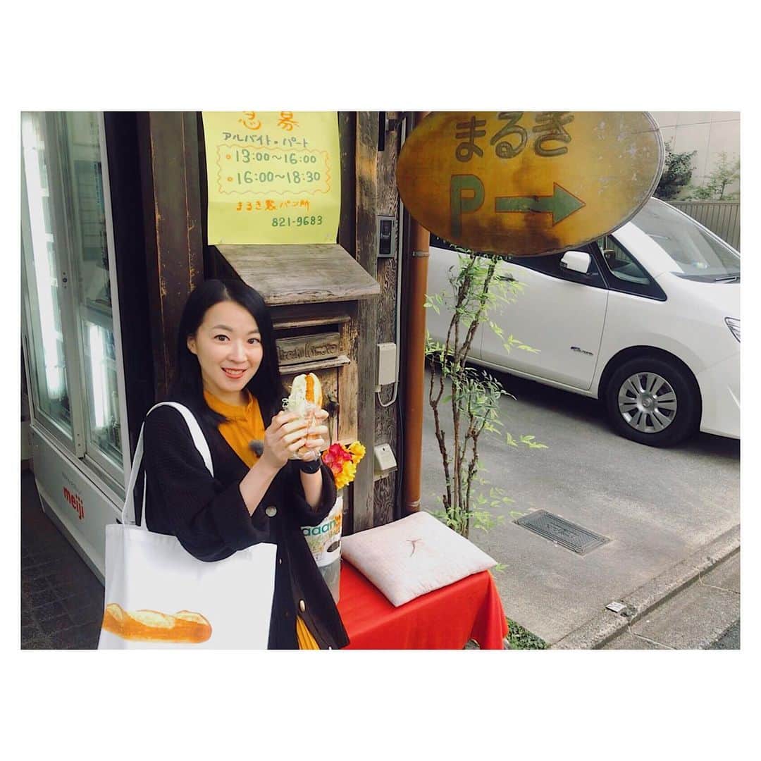 カン・ハンナのインスタグラム：「.﻿ ﻿ ﻿ 日本のパンが美味しすぎて東京のパン屋さんだけで600店舗以上を巡り、私なりのパンマップまで作っていますが、、実は最近念願のお仕事を頂くことになりました😍 ﻿ ﻿ ﻿ 近々詳しい情報はまたお知らせしますね✨ ﻿ ﻿ ﻿ ６月からの放送になりますが、パンハンナがテレビ番組に出演するのを楽しみにしてください☺️💕 ﻿ ﻿ ﻿ ﻿ ﻿ ﻿ #パンハンナ #パンのお仕事 ﻿ #パン大好き #ありがとうございます﻿ #撮影頑張ります #嬉しすぎる ﻿ #パン好きな人と繋がりたい ﻿ ﻿ ﻿」