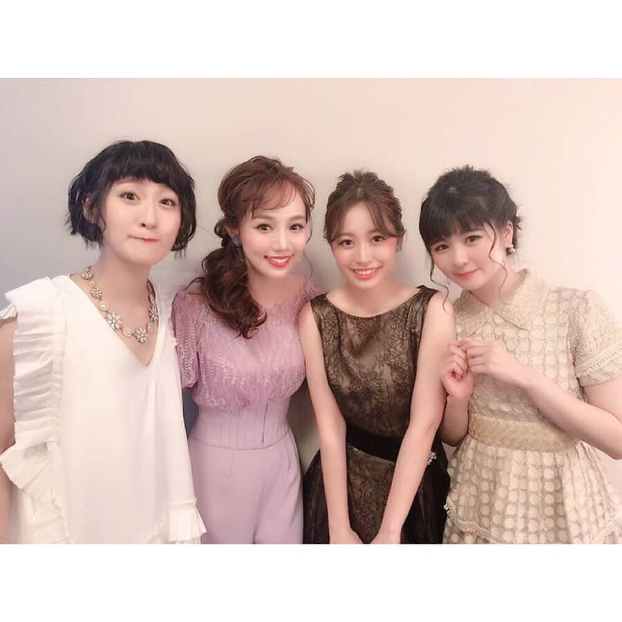 咲妃みゆのインスタグラム：「「I love musical」の思い出写真☺️💕 . #松原凜子 さん #田村芽実 さん #林愛夏 さん 才能と可能性に溢れ、外面だけでなく内面も美しい素晴らしい方々です✨✨✨ . ４人で同じ楽屋だったこともあり、沢山お話しすることができて嬉しかったです！各々の歩む道が交わり合ったことにより、こうして生まれたご縁。。。これからも大切にしたいです😌🍀 . いつかまた、ご一緒出来る日を夢見て頑張ります！」
