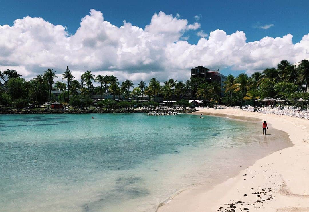 ジョディ・ウィリアムズのインスタグラム：「I think all track meets should be held in the Caribbean 🤷🏽‍♀️」