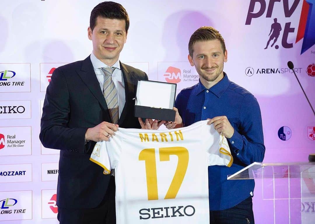 マルコ・マリンのインスタグラム：「Fantastic year. Honoured to be voted MVP of the season. Thanks for all your support. ❤️」