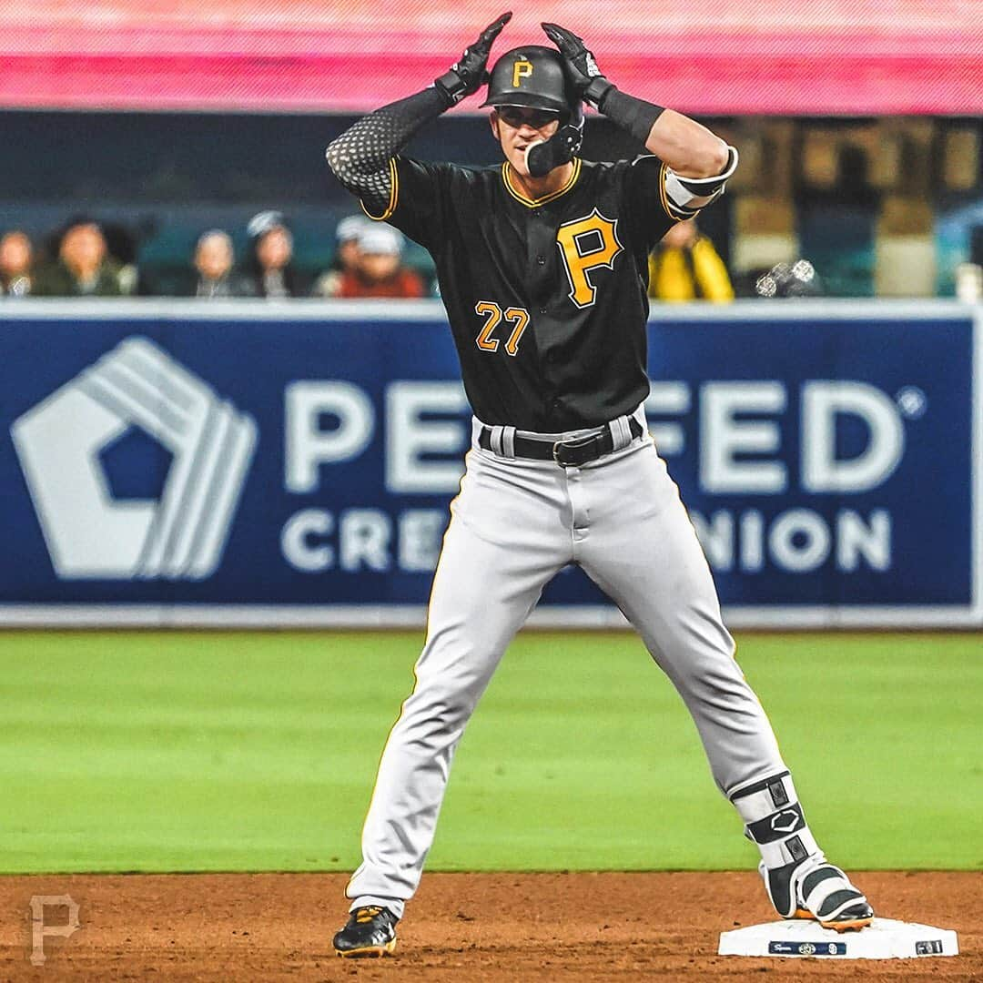 ピッツバーグ・パイレーツさんのインスタグラム写真 - (ピッツバーグ・パイレーツInstagram)「Newman! A couple knocks in his return to his hometown. #LetsGoBucs」5月18日 5時17分 - pittsburghpirates