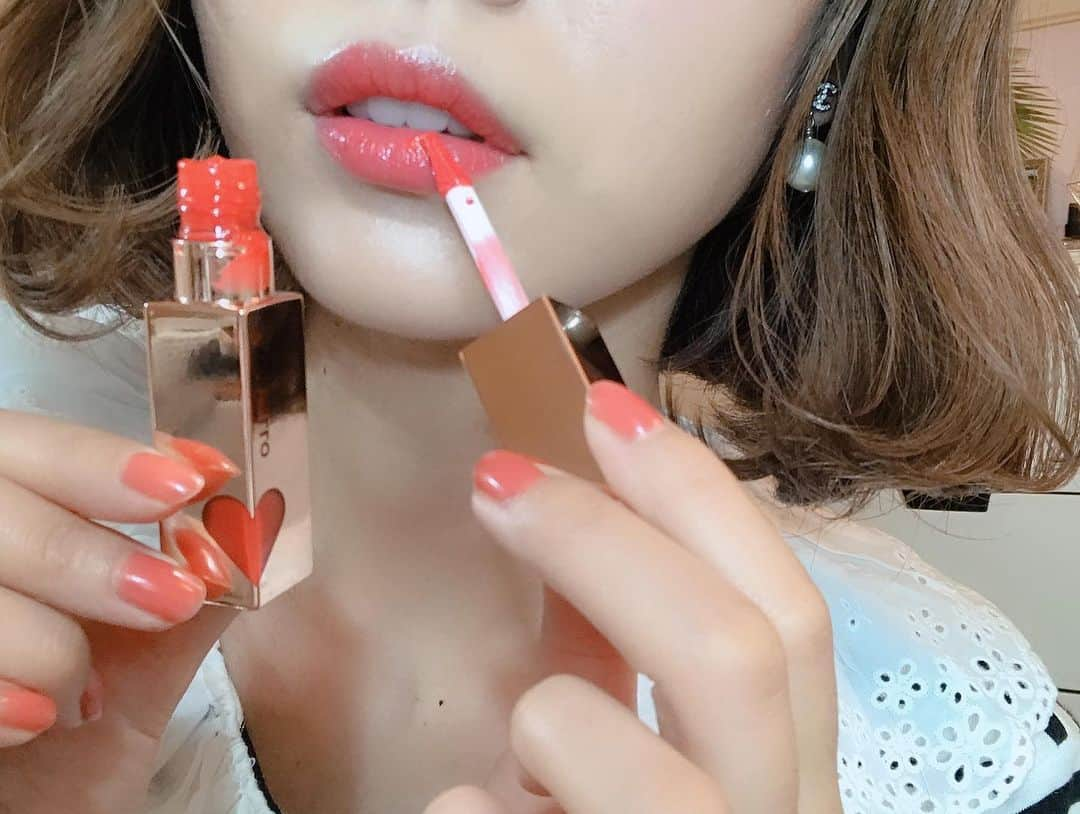 ほしのこさんのインスタグラム写真 - (ほしのこInstagram)「最近の毎日メイク💄 YouTubeにUPしました🧡 最近オレンジとピンクを混ぜたメイクにハマってるよ💭 裸眼＆自まつ毛でも デカ目になるように意識してます👀💞 * レンズも新しく買って 見やすくなったと思います✨ 是非見てね～💓🙇‍♀️ * #YouTube#ほしのこch#🧡メイク#ピンクメイク#メイク方法#デカ目メイク」5月17日 20時52分 - hoshinoko728