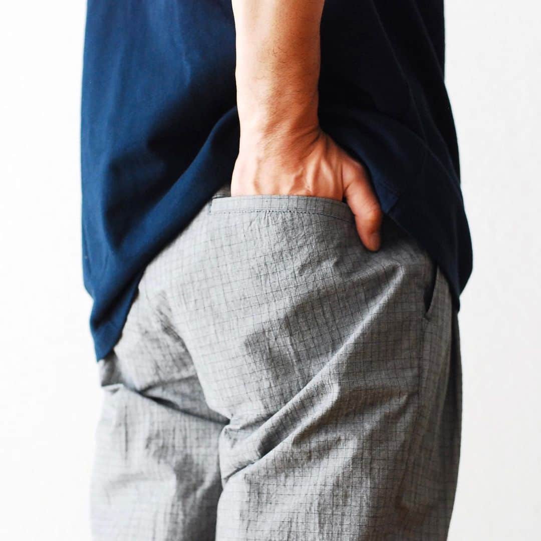 wonder_mountain_irieさんのインスタグラム写真 - (wonder_mountain_irieInstagram)「_ tone / トーン "CENTER PLEAT PANTS -CHECK-" ￥30,240- _ 〈online store / @digital_mountain〉 http://www.digital-mountain.net/shopdetail/000000009199/ _ 【オンラインストア#DigitalMountain へのご注文】 *24時間受付 *15時までのご注文で即日発送 *1万円以上ご購入で送料無料 tel：084-973-8204 _ We can send your order overseas. Accepted payment method is by PayPal or credit card only. (AMEX is not accepted)  Ordering procedure details can be found here. >>http://www.digital-mountain.net/html/page56.html _ 本店：#WonderMountain  blog>> http://wm.digital-mountain.info _ #tone  #トーン tee→ #nanamica ￥7,560- shoes→ #salomonadvanced ￥32,400- _ 〒720-0044  広島県福山市笠岡町4-18  JR 「#福山駅」より徒歩10分 (12:00 - 19:00 水曜定休) #ワンダーマウンテン #japan #hiroshima #福山 #福山市 #尾道 #倉敷 #鞆の浦 近く _ 系列店：@hacbywondermountain _」5月17日 21時09分 - wonder_mountain_