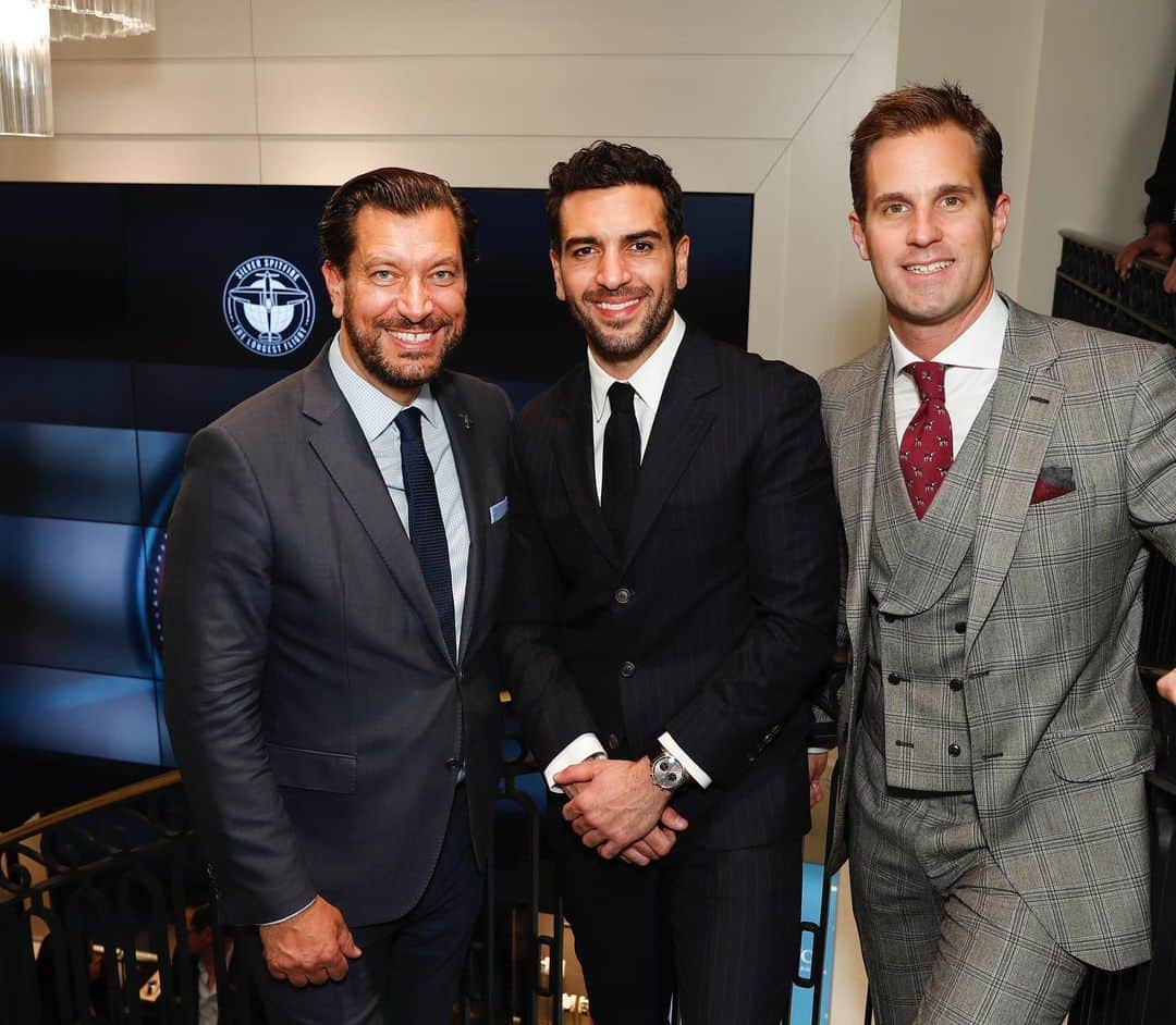 エリヤス・エンバレクのインスタグラム：「Gestern Abend mit den Freunden von @iwcwatches in München. Danke für den schönen Abend!」