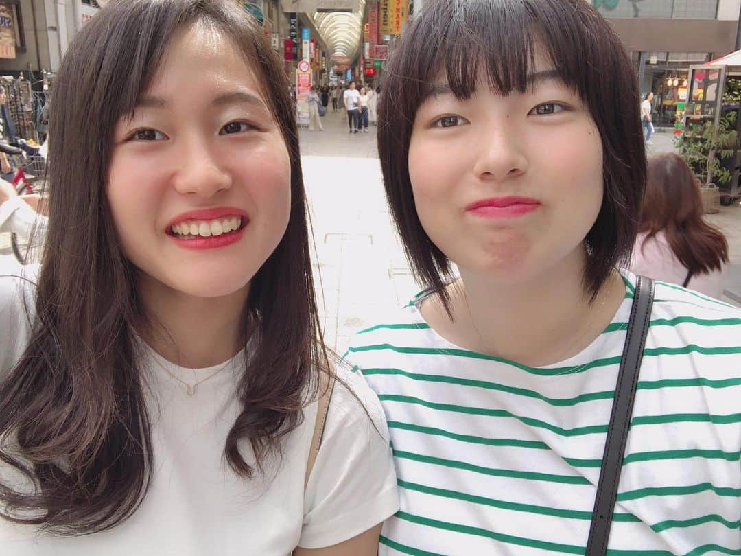 小川愛里奈さんのインスタグラム写真 - (小川愛里奈Instagram)「5月17日 あすかday✨ あすかとは中学校から友達で、中々遊べなくて、今日やっと会えた😊 話は全く尽きないし、ずっと笑いっぱなし✨ 楽しい時間をありがとう！ お互いがんばろね💪🏻✨ #浜松あすか #自撮り写真😂😂😂 #面白すぎる笑 #笑うことは幸せの源 😊 #また遊ぼね☺️」5月17日 21時22分 - o.eri12