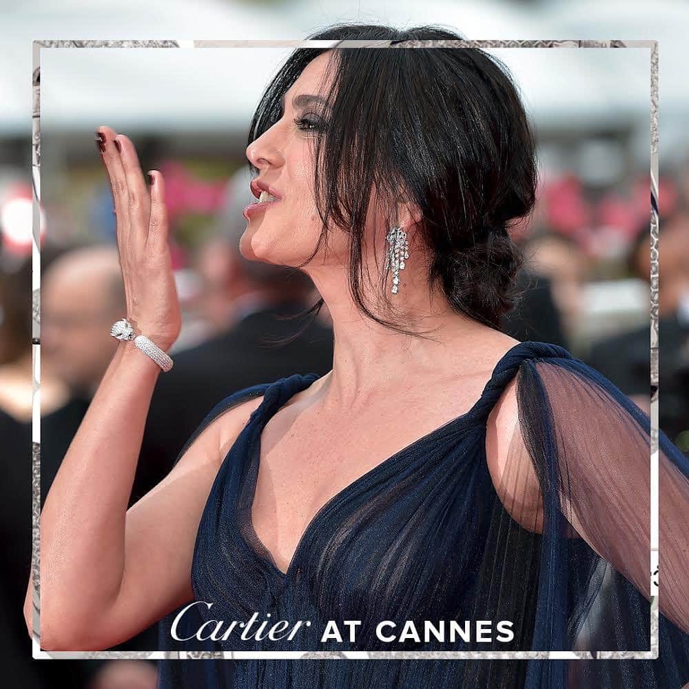 のインスタグラム：「@NadineLabaki dazzles on the Cannes Film Festival red carpet in a wild #PanthèredeCartier bracelet. #Cannes2019」