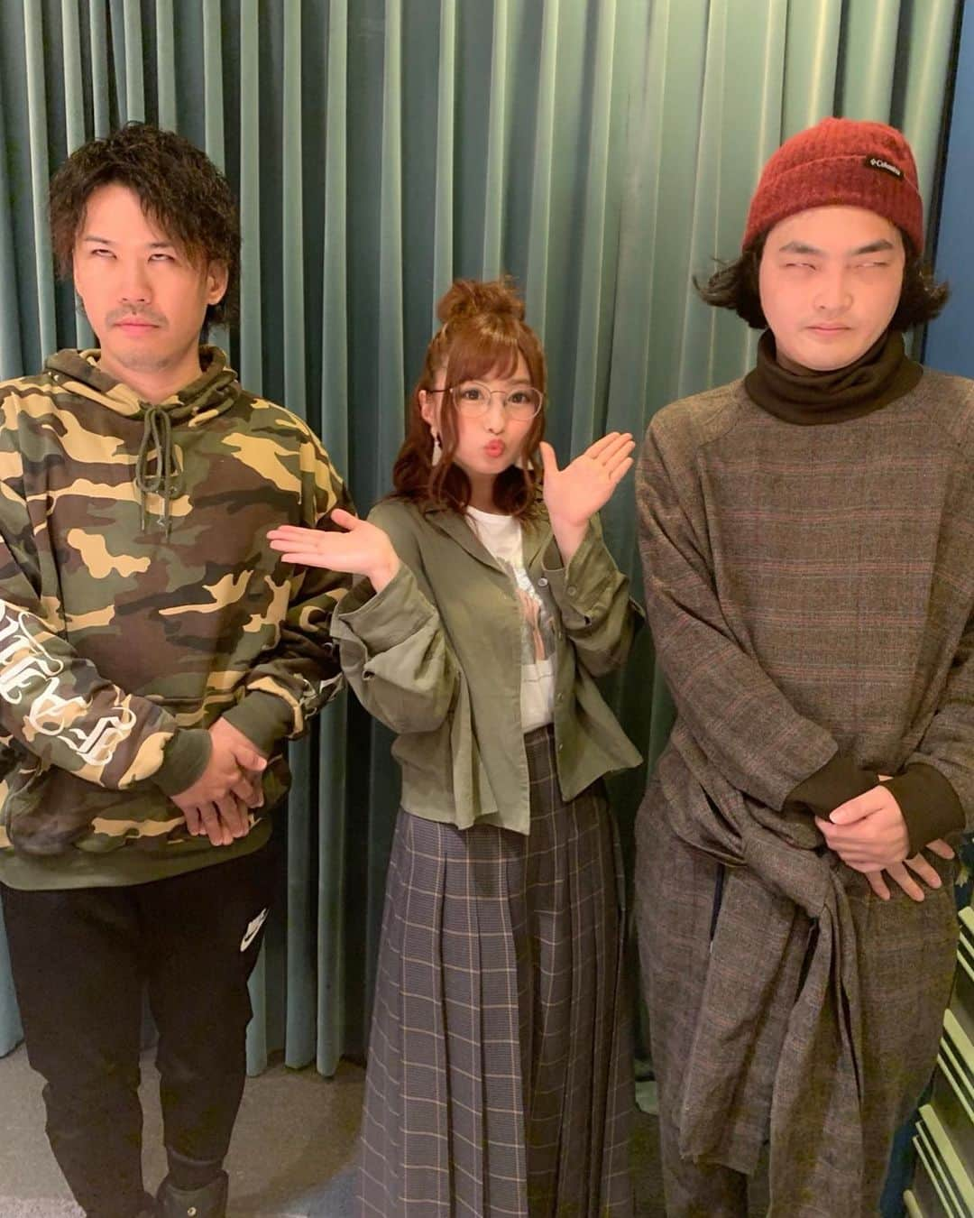 成瀬心美さんのインスタグラム写真 - (成瀬心美Instagram)「📻 . . さてさて！ 明日、来週方法の TBSラジオ 「成瀬心美のぷるるんhoneyトラップ」 今回のゲストさんは . 【ピスタチオ】のお2人✨ . . いつものあのネタからは 想像もつかないような ハイテンショントークが 炸裂致しました！！ . . なんと！？ 飲み会のコールも教えてもらって ブース内で緑茶を グビグビ飲んでしまいました😏 . . そんな大盛り上がりの回 2週楽しんでくださいね♫ . 20:10頃からよ😘 . . #radio #tbsラジオ #talk #ピスタチオ #さん #成瀬心美」5月17日 22時08分 - coco3ndazo