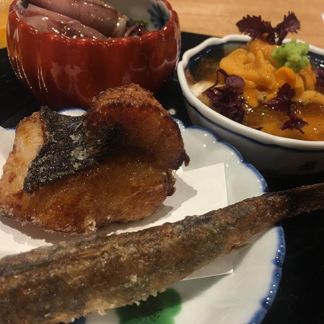 宮田麺児さんのインスタグラム写真 - (宮田麺児Instagram)「ロケ行きすぎて とうとう技術と仲良くなる。 今日はMBSカメラマンさんと音声さんと 呑む。 傑作。  #技術#裏方さん#音声#ピンマイク#カメラマン#憧れは4カメ」5月17日 22時15分 - miyatamenji