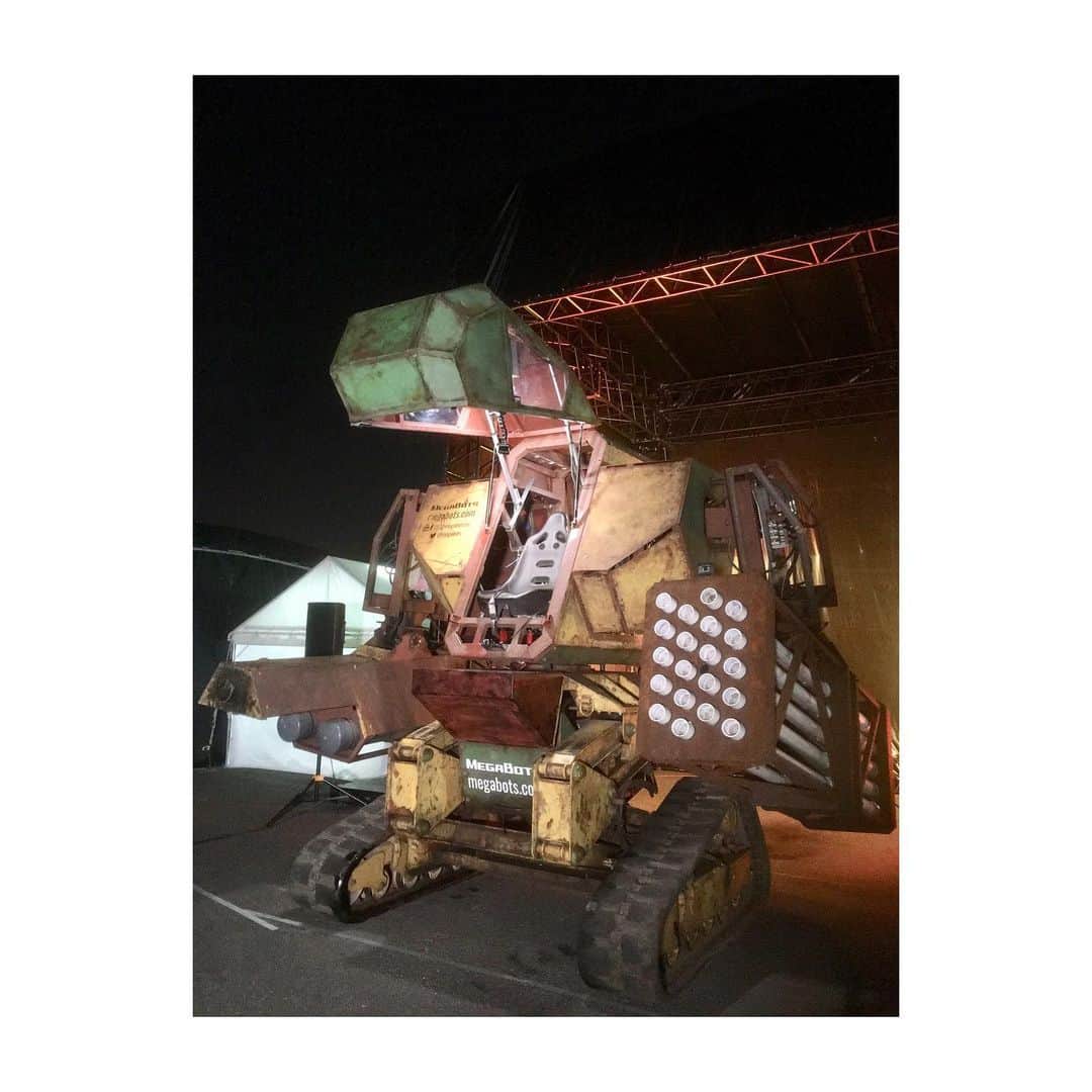 高道さんのインスタグラム写真 - (高道Instagram)「【MEGABOTS(メガボッツ)】 ・ ・ ・ #megabots #chimeragames #herox #三笠 #ロボット #日本上陸 #前夜祭 #イベント」5月17日 22時27分 - minnanotakamichi
